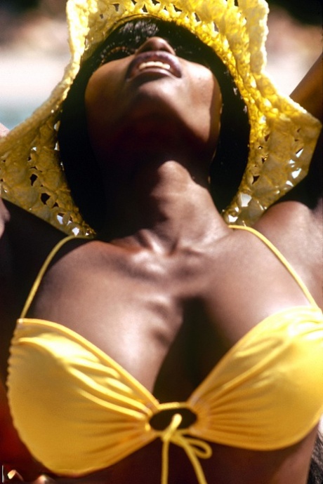 Brazzilian Janet Mason Lesbian hot porn pictures