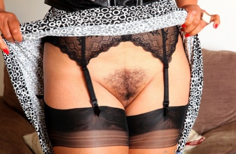 Latina Big Tits Hairy Pussy hot porn photo
