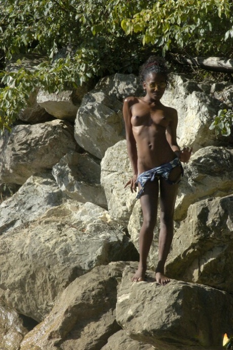Brazzilian Interracial Cumshot hot nude galleries