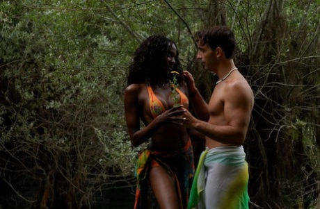 Brazzilian Chanell Heart Lesbian sexy nude photos