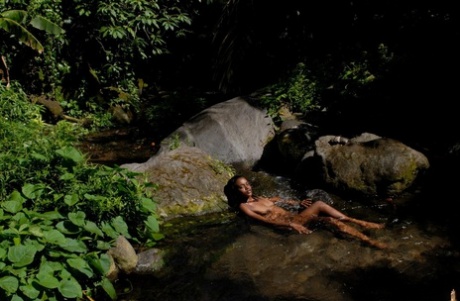Brazzilian Hot Blonde beautiful naked archive