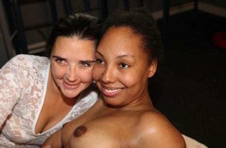 Brazzilian Bloated sexy nude pics