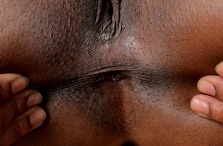African Nerdy Teen 18+ nudes gallery