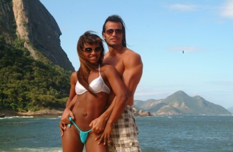 Brazzilian Bbw Lesbian Threesome sexy xxx pictures