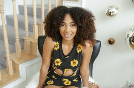 Ebony Face hot naked photo