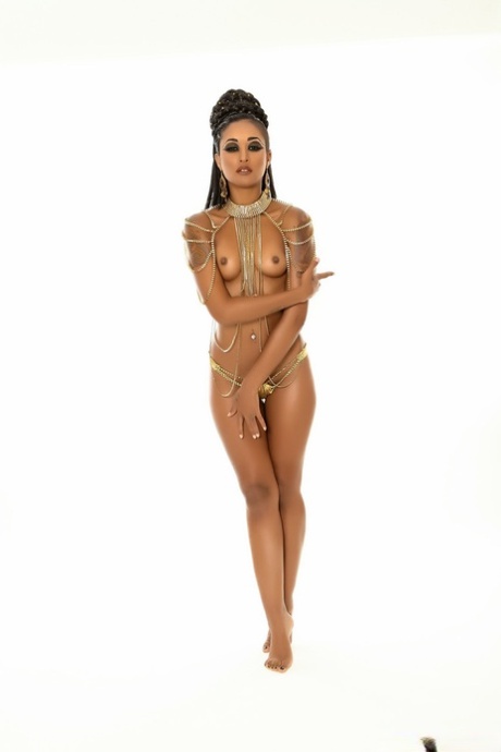 African Latin Anal beautiful naked pic