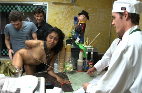 Brazzilian Ass Cleaning erotic pic