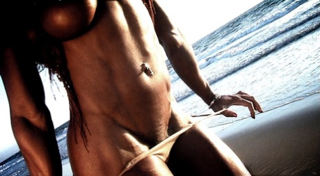 Brazzilian Perv sexy nudes photos
