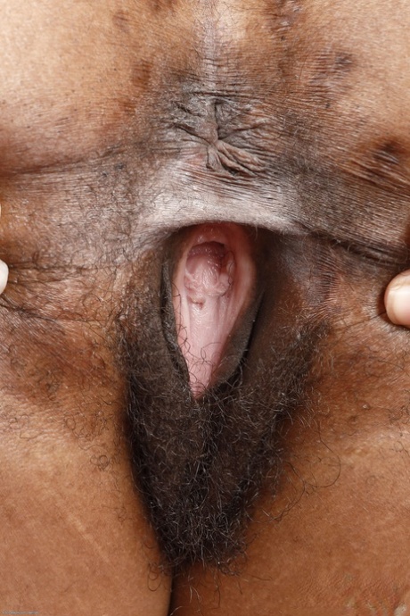 African Skinny Creampie sexy image