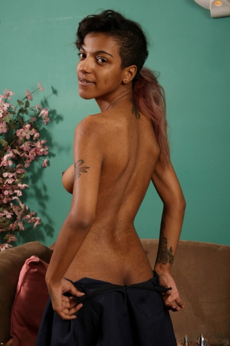 Black Arabelle Raphael Lesbian nude picture