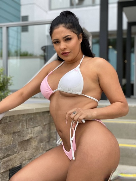 Latina Bondage Compilation sexy nude photo