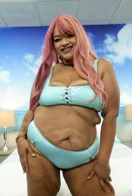 Brazzilian Fat Wife Bbc sexy naked photos