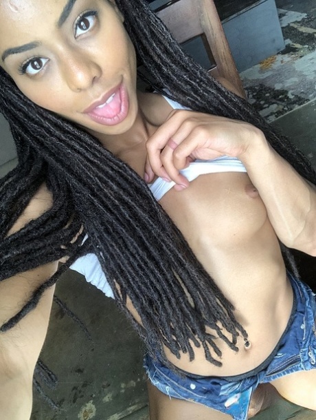 Brazzilian White Girl Big Tits pornographic photo